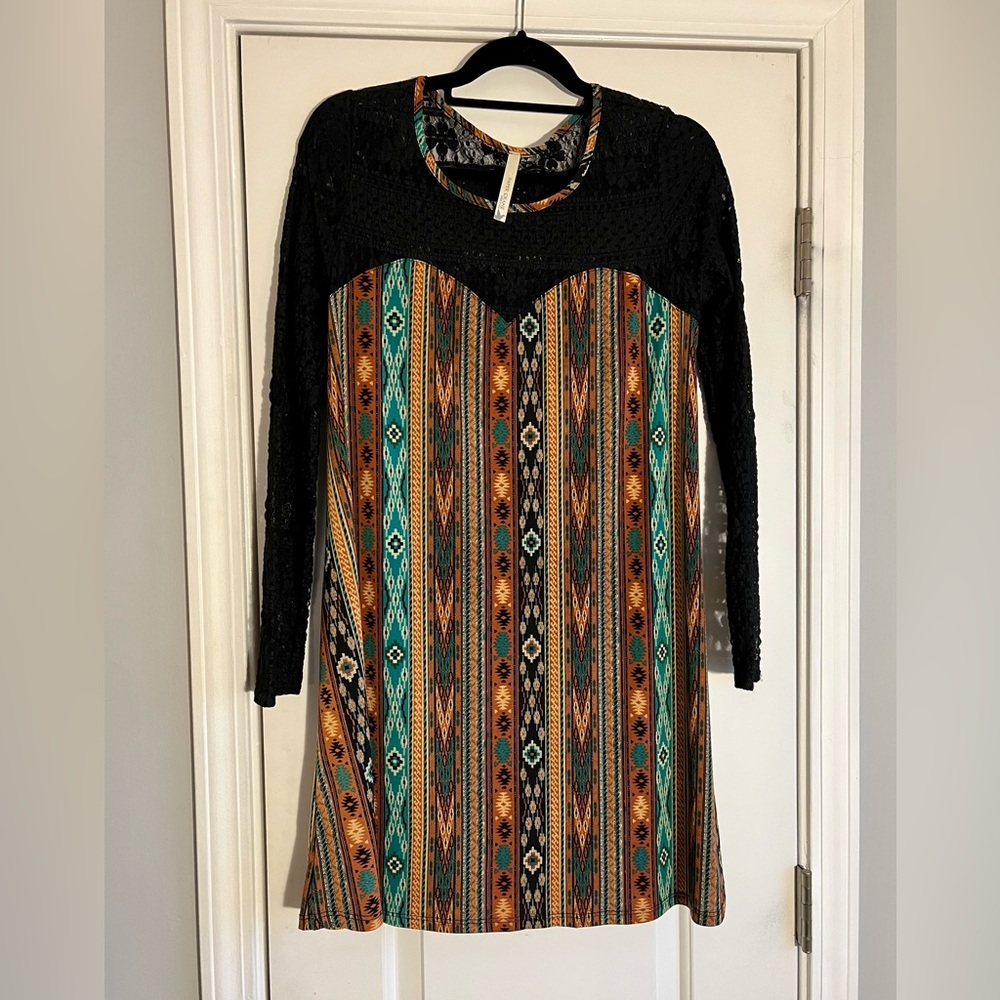 NWOT Paper Crane Boho Shift Dress